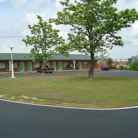 Town House Motel テューペロ エクステリア 写真