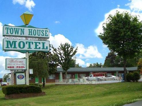 Town House Motel テューペロ エクステリア 写真